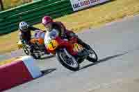 Vintage-motorcycle-club;eventdigitalimages;mallory-park;mallory-park-trackday-photographs;no-limits-trackdays;peter-wileman-photography;trackday-digital-images;trackday-photos;vmcc-festival-1000-bikes-photographs